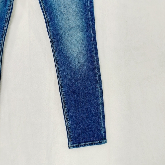 Lucky Brand Blue Denim Light Wash Blue Classic Five Pockets Jeans P3588 - Picture 3 of 11